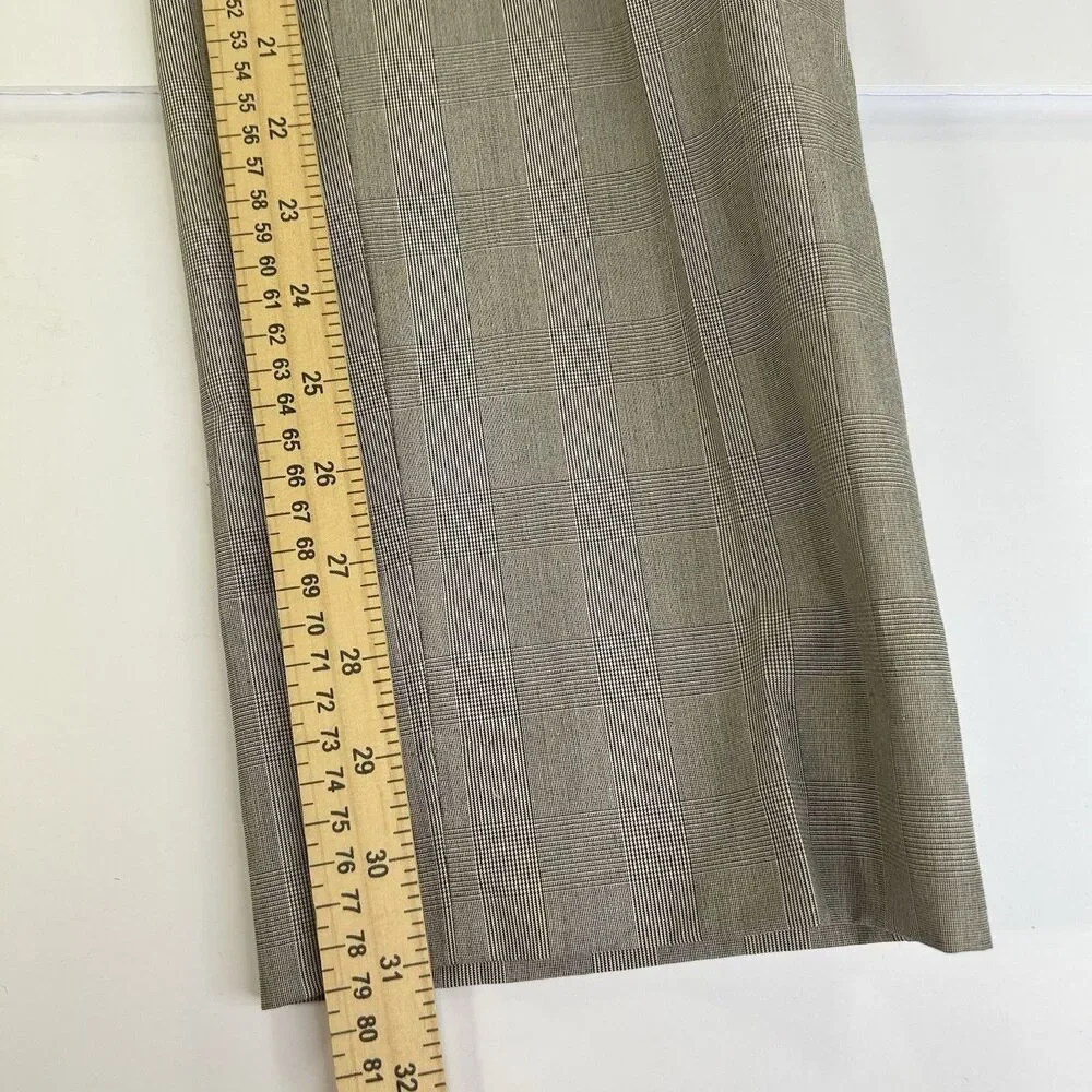 NWT Banana Republic Non-Iron Slim Fit 32x32 Brown, Inseam Measures 31